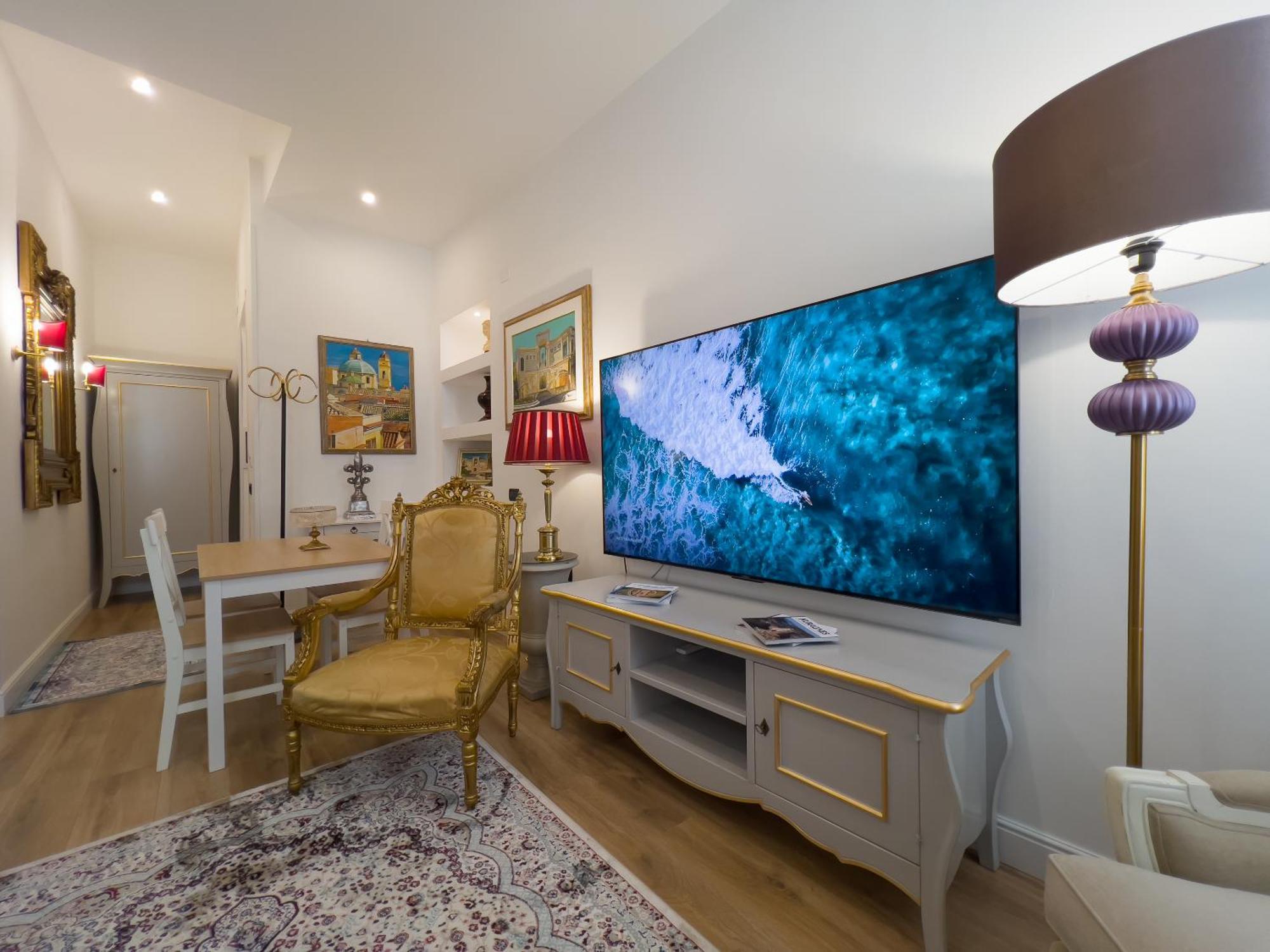 Apartment In The City Centre - Free Parking Cagliari Exterior photo